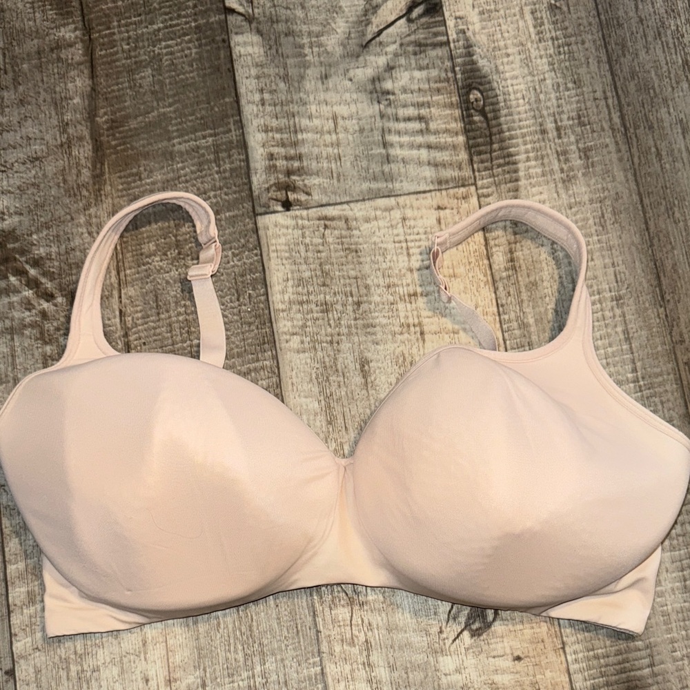 Cacique Light Beige Bra- size 42F